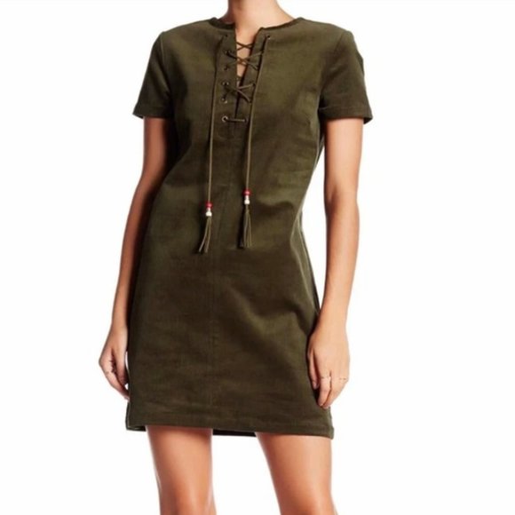 Romeo & Juliet Couture Dresses & Skirts - NWT Romeo + Juliet Couture green corduroy dress M